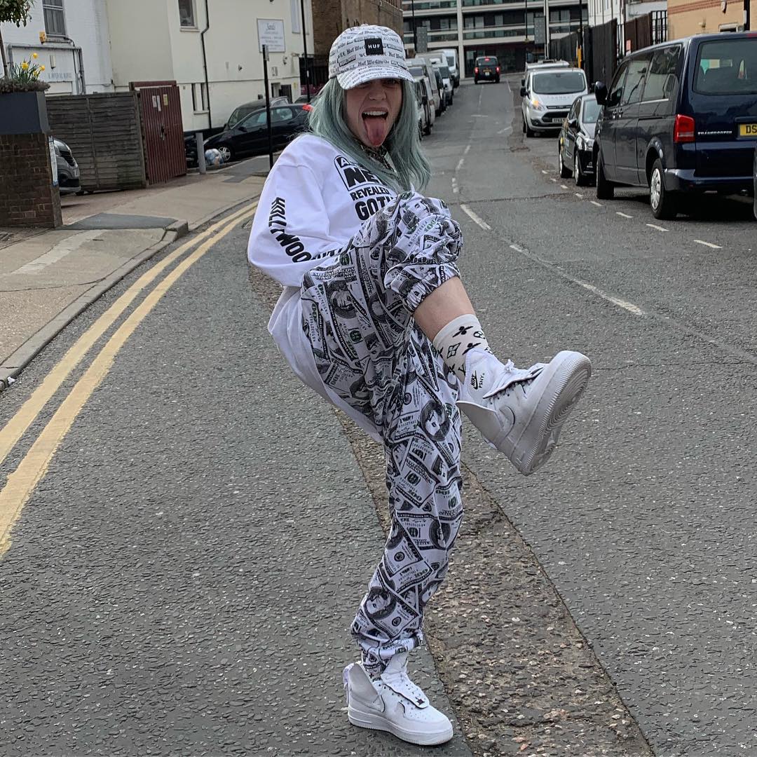 billie eilish sweatpants